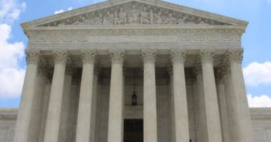 Supreme Court tosses out citizenship quesion Supreme Court tosses out citizenship quesion